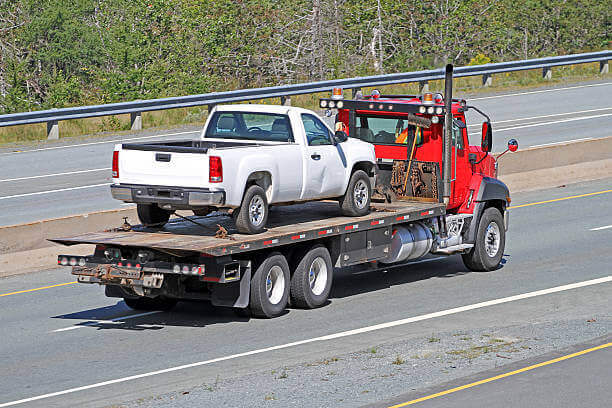 Hartford, Connecticut cheap towing near me